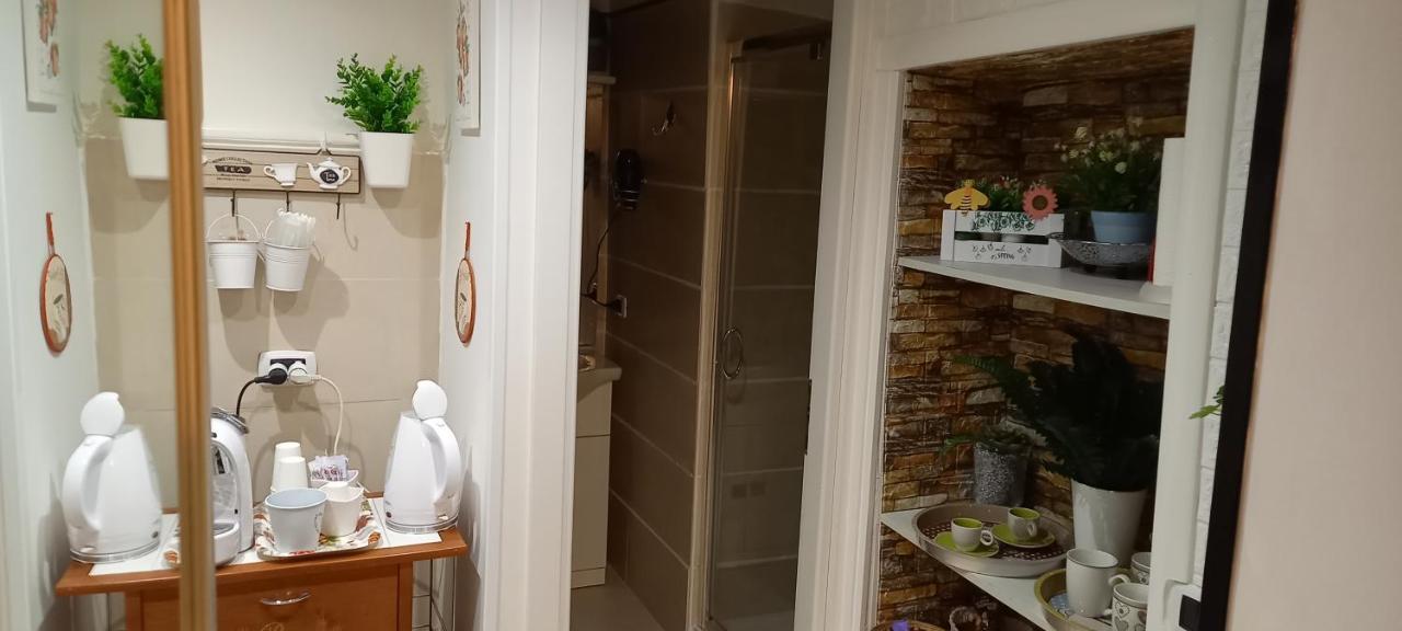 Awesomehouse Centre Bari Βίλα Εξωτερικό φωτογραφία