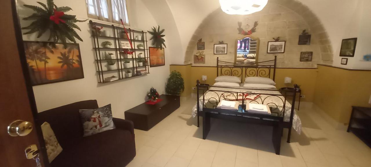 Awesomehouse Centre Bari Βίλα Εξωτερικό φωτογραφία