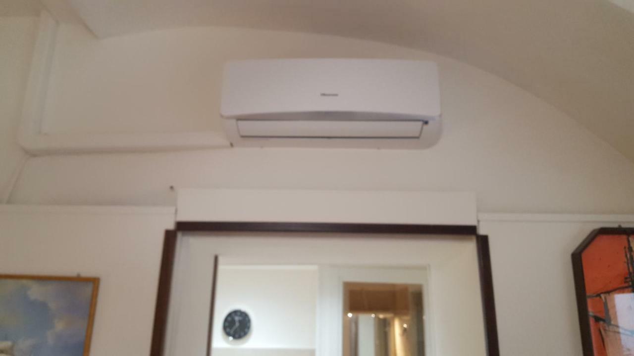 Awesomehouse Centre Bari Βίλα Εξωτερικό φωτογραφία